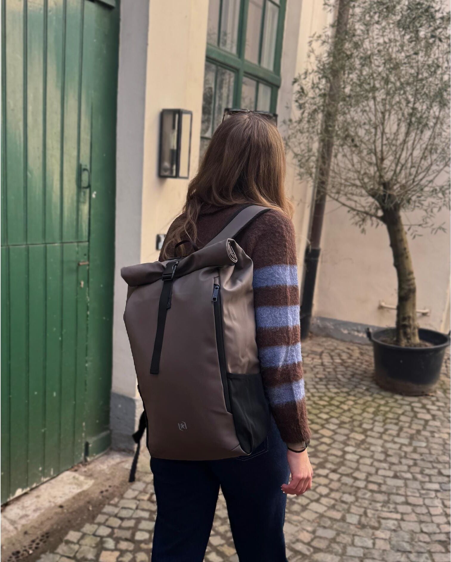 Laptoprucksack OXFORD "Identity Roll Top 24 l", braun, Rucksäcke, B/H/T: 32cm x 48cm x 10cm, Laptoprucksack, B:32cm H:48cm T:10cm braun B/H/T: 32cm x 48cm x 10cm