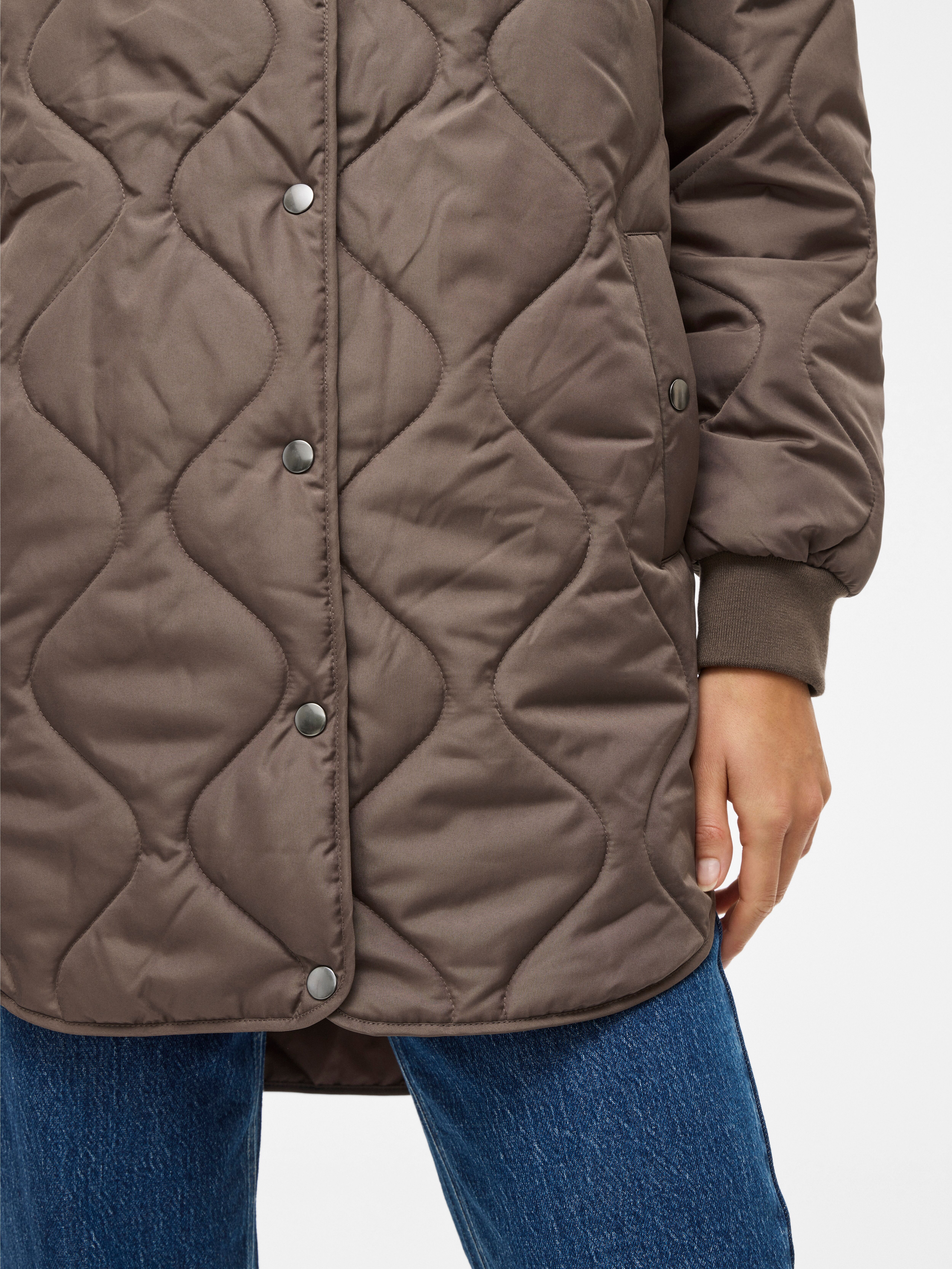 Steppmantel VILA "VITATE L/S QUILT JACKET - NOOS", Damen, Gr. 34, braun (falcon), Steppware, Obermaterial: 100% Polyester, unifarben, regular fit Po-bedeckend, Rippbündchen, Mäntel Steppmantel, Kunstfaser falcon 34