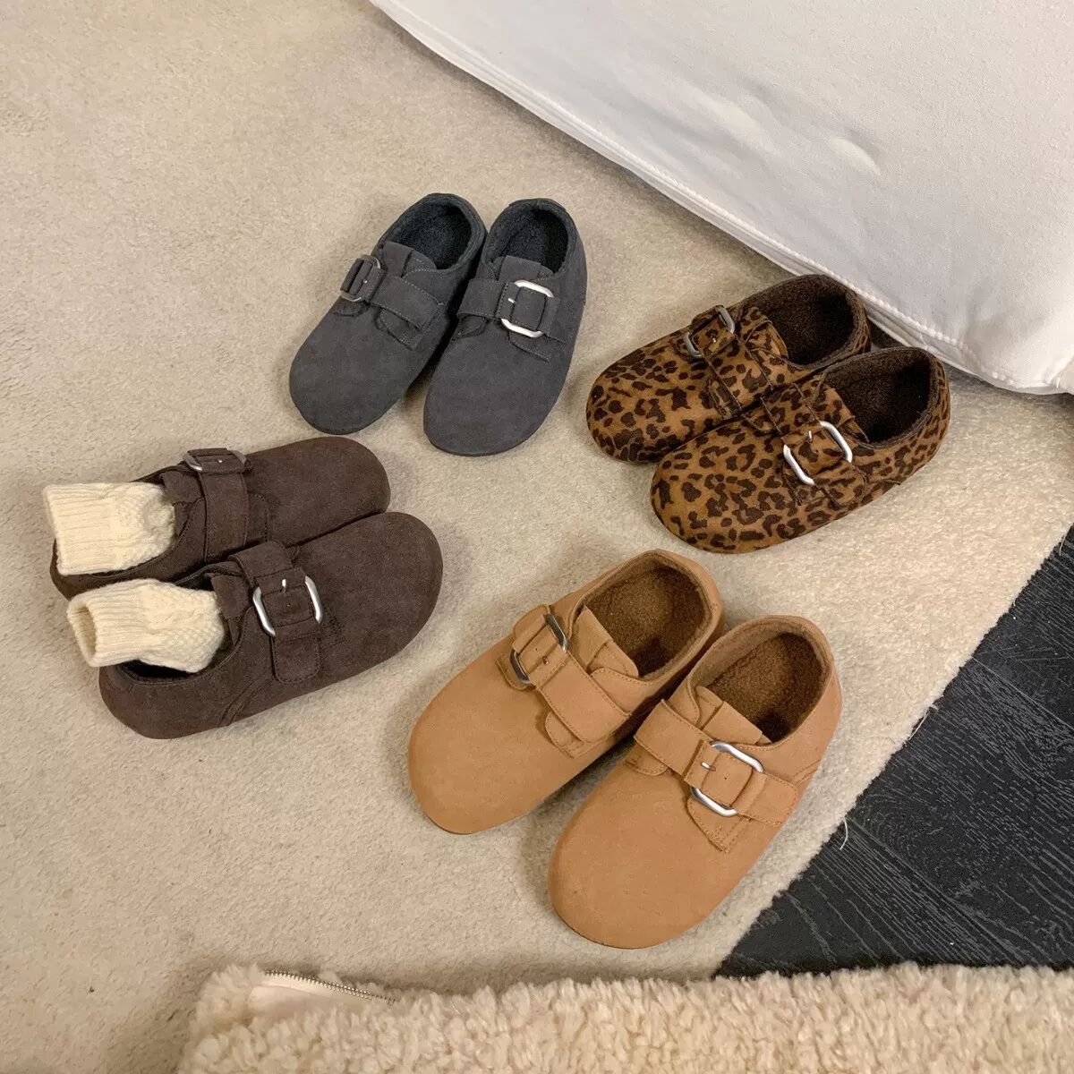INF Dicke Sohle Birkenstock Stil Warme Hausschuhe - Modische und Bequeme Winterschuhe Mehrfarbig 38
