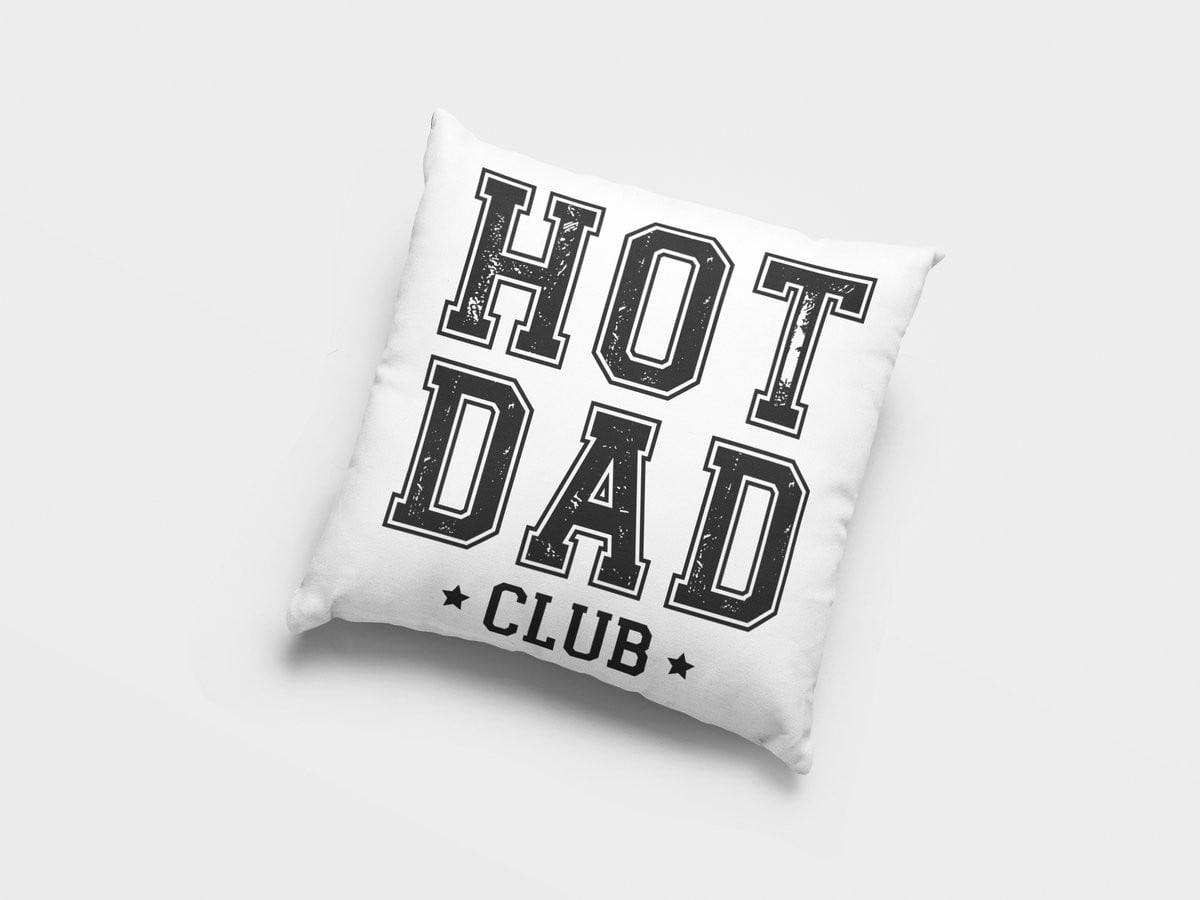 Hot Dad Club Sierkussen - Grappig Cadeau voor Vaders in Collegiate Stijl
