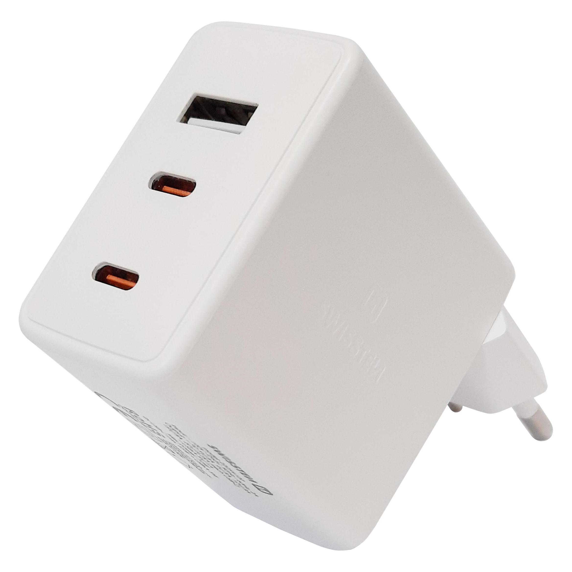 Swissten GaN Travel Charger USB-C 70W Power Delivery (70 W, 3 Ports) (8595217476639)