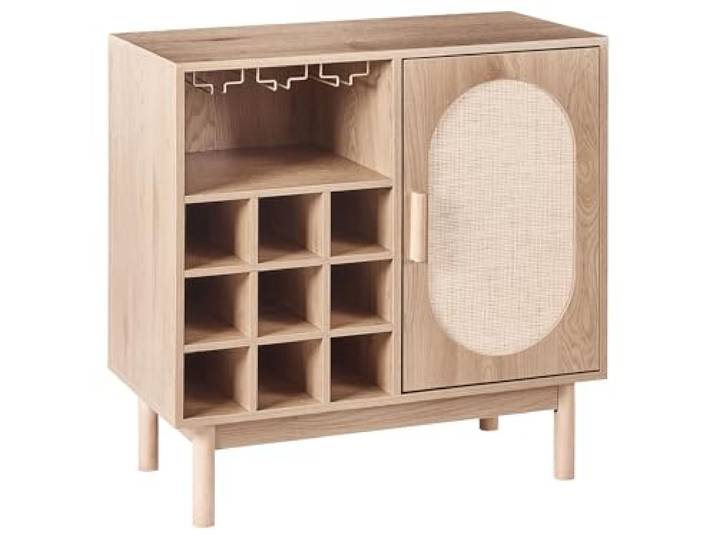 Weinschrank aus Spanplatten mit Holzbeinen Rattanfront im Boho-Stil Hellbraun Costello