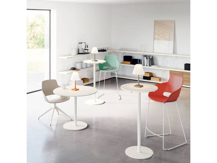 Rotaliana Tischlampe Dina+, dimmbar, grün, für Wohn- / Esszimmer, Aluminium, Design
