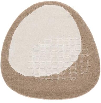 SAFAVIEH Handmade Novelty Urta Wool Rug