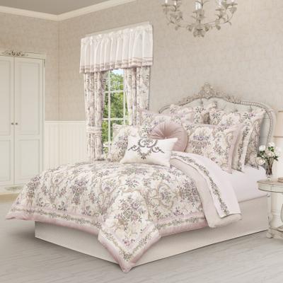 Avant Garden 4 Piece Comforter Set by Royal Court in Blush (Size FULL)