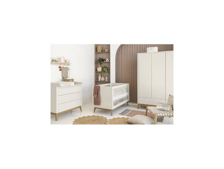 Raumhirsch Furniture Babybett Babybett SETH 120x60 cm mit 3-fach höhenverstellbarem Lattenrost, Liegefläche 120 x 60 cm, Skandinavische Optik, Massives Buchenholz