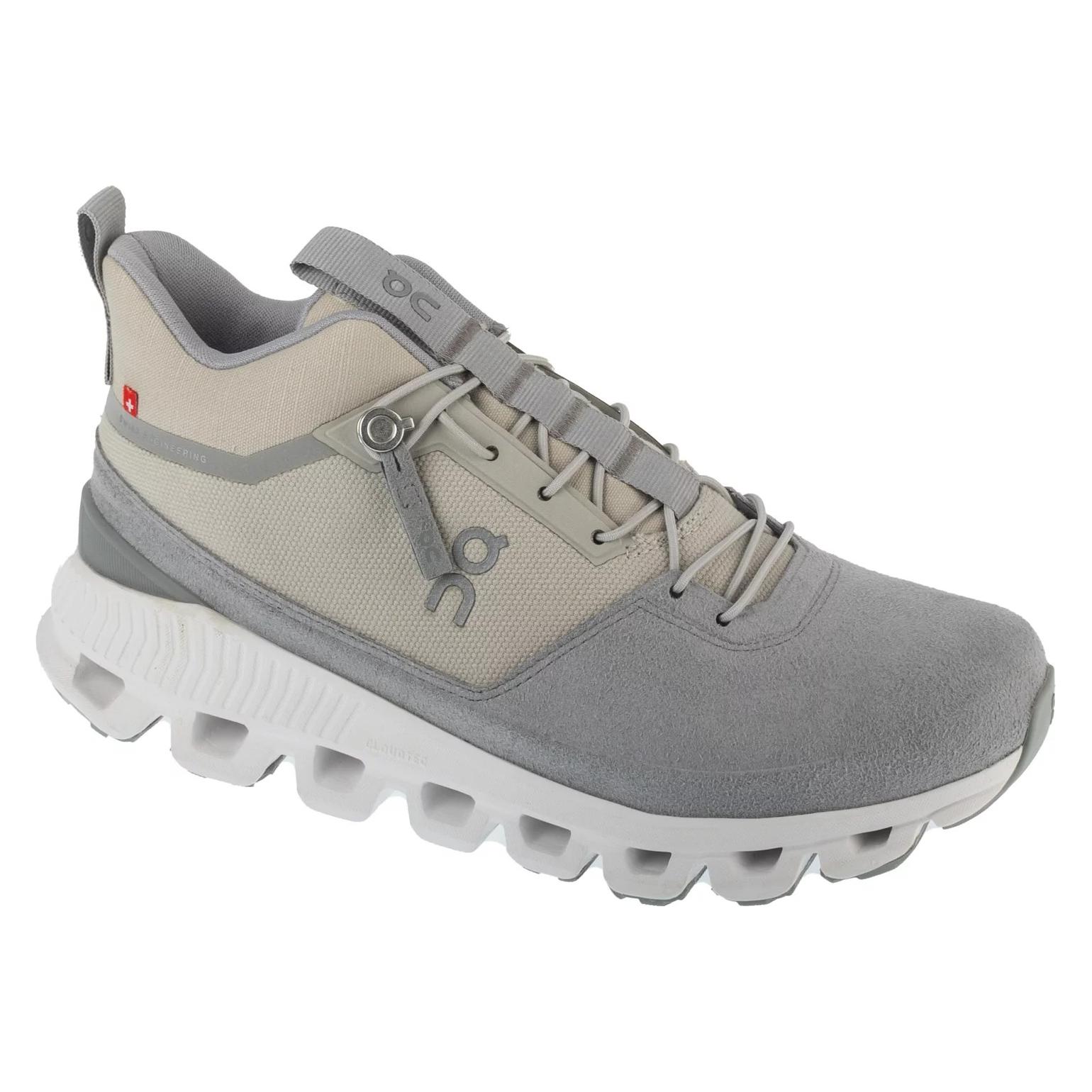 On Running Cloud Hi (38) (2899801)