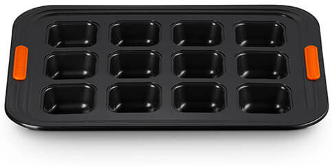 Le Creuset Bakeware 12 Cup Brownie Tray