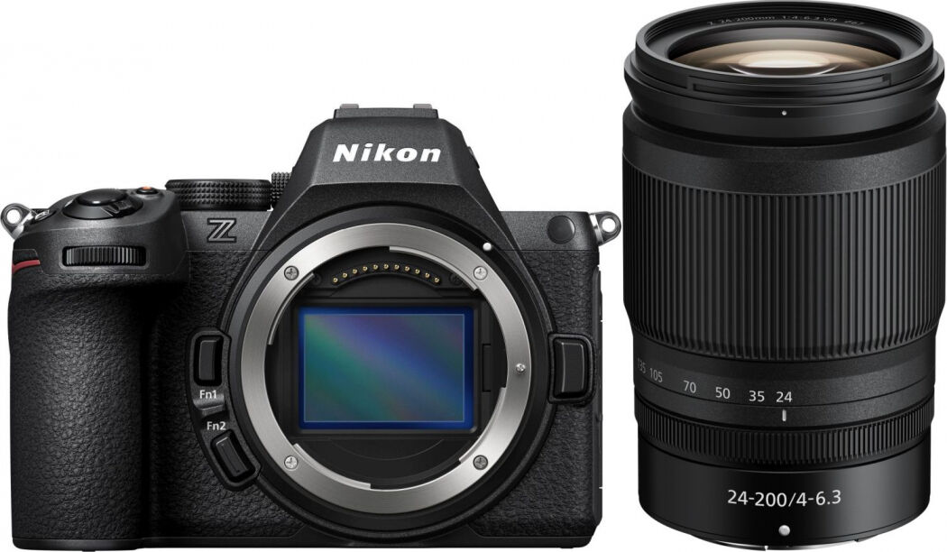 Nikon Z5II + 24-200mm f4,0-6,3 VR