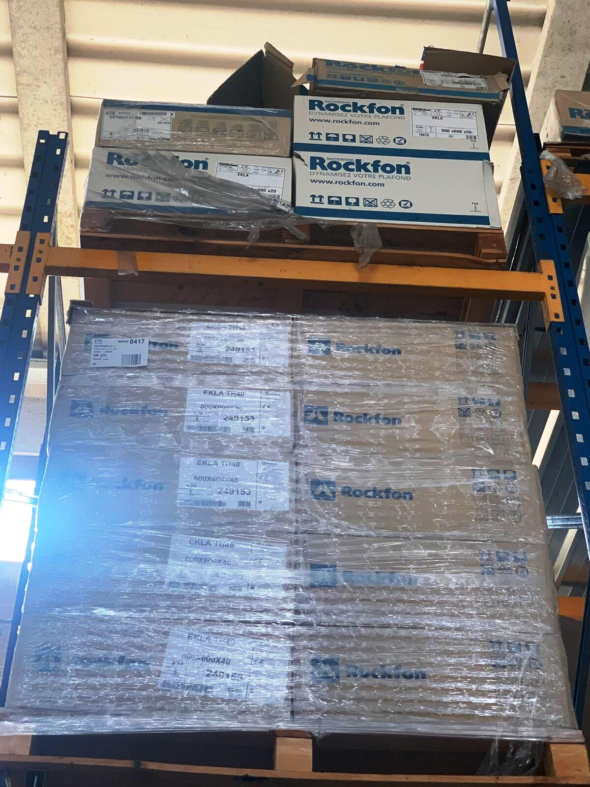 Pannello Fonoassorbente per soffitto Rockfon Ekla 20 e 40 a bordo dritto