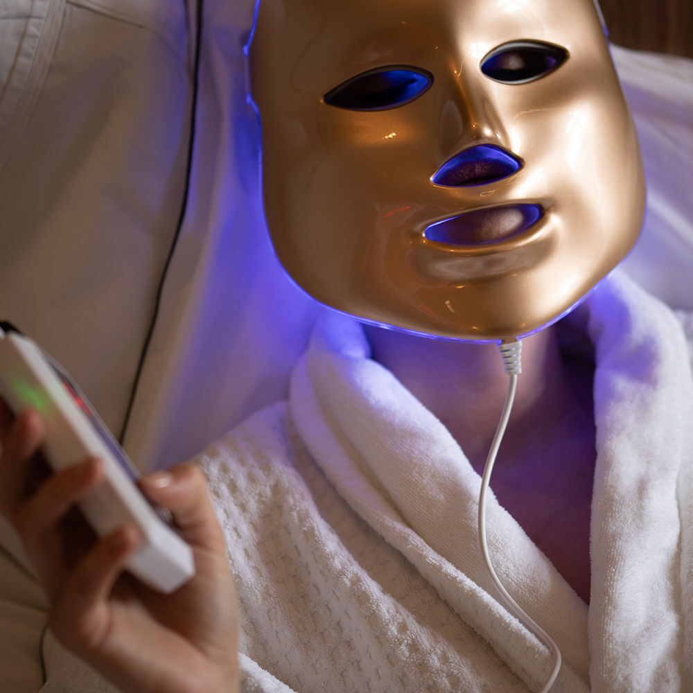Paloma Beauties Gold Led Light Therapy máscara facial led 1ud