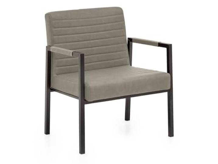 Woodkings XXL Esszimmer Stuhl Wellington mit Armlehne Kunstleder, Schwerlaststuhl belastbar bis 250kg modern, Designstuhl, Metallgestell schwarz (Salbeigrün)