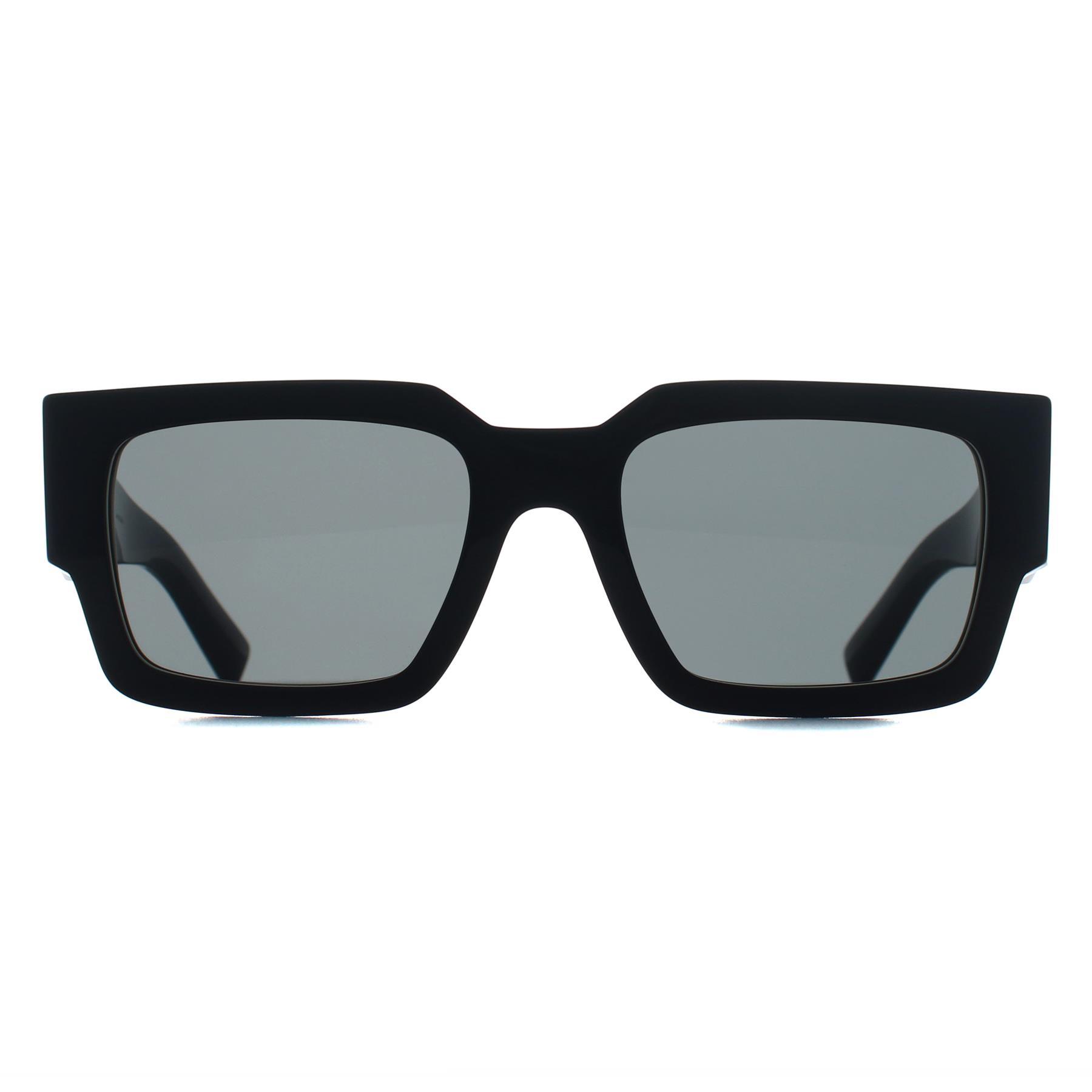 Prada PRB17S 16K08Z zwart/talc donkergrijs zonnebril