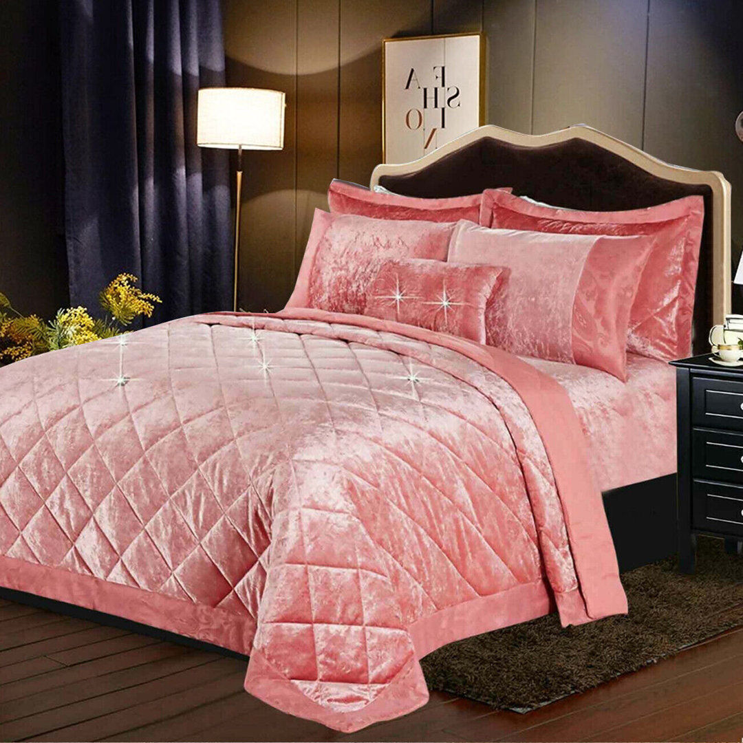 Canora Grey Stodghill Velvet Bedspread Pink Daybed