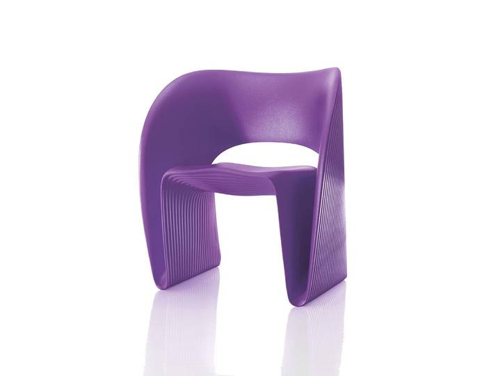 MAGIS fauteuil RAVIOLO (Violet - Polyéthylène)