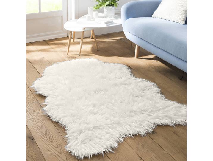 Tapis poils forme peau de bête - Blancheporte