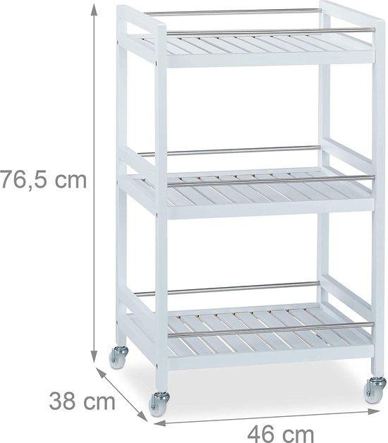 Moderne witte metalen serveerwagen voor in de keuken