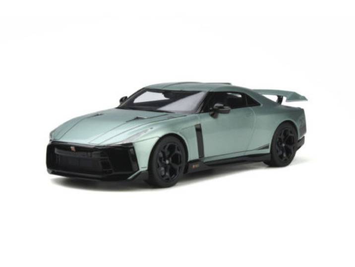 GT Spirit Modellauto Nissan GT-R R50 2021 grün, Maßstab 1:18