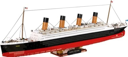 Cobi 1686 R.M.S. Titanic 1:300