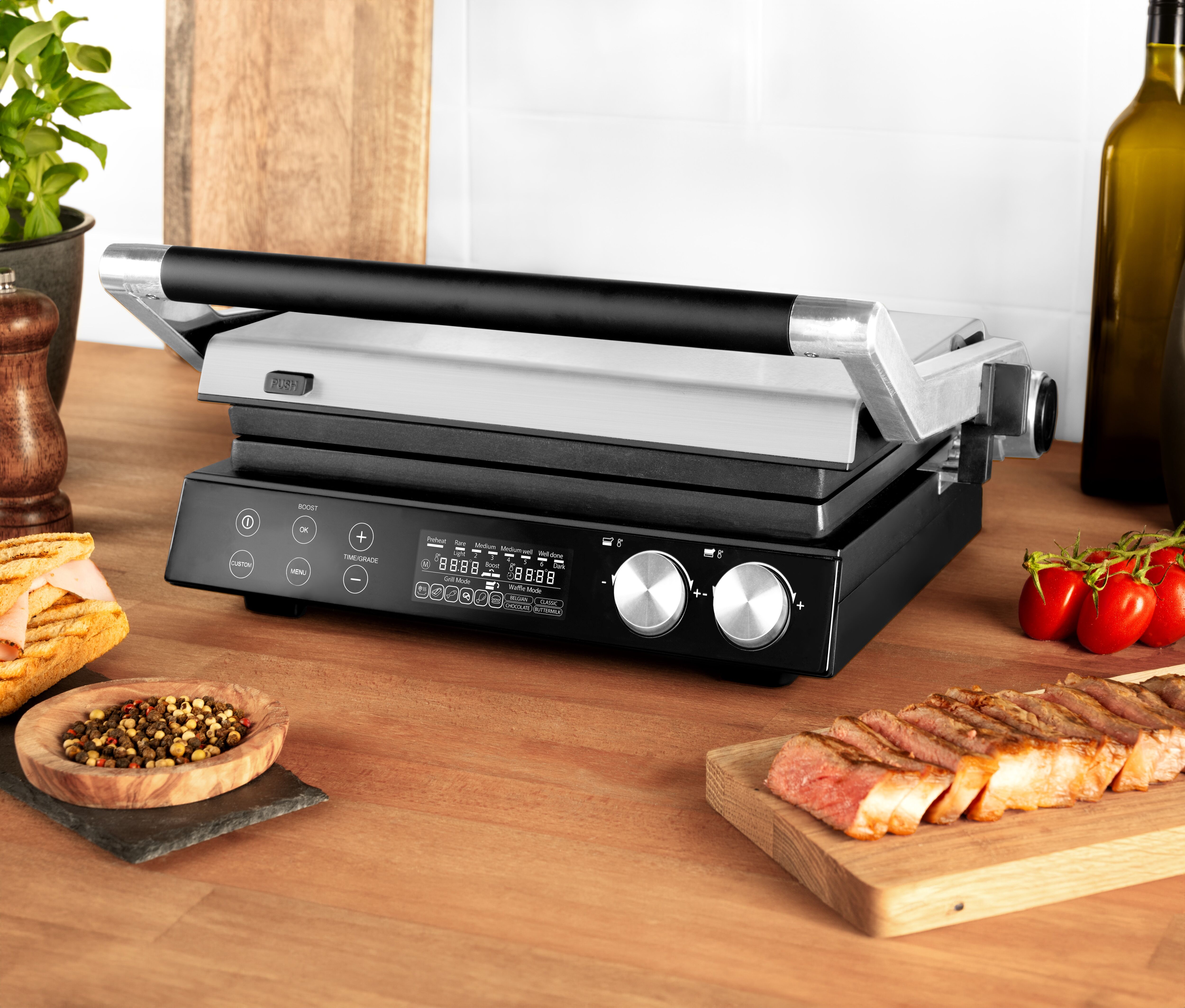Kontaktgrill GASTROBACK "Gourmet Multigrill BBQ Pro Smart", schwarz, Kontaktgrill_Standgrill_Tischgrill_Teppanyakigrill, Kontaktgrill, Intuitive Bedienung: LCD-Display & Drehregler für volle Kontrolle