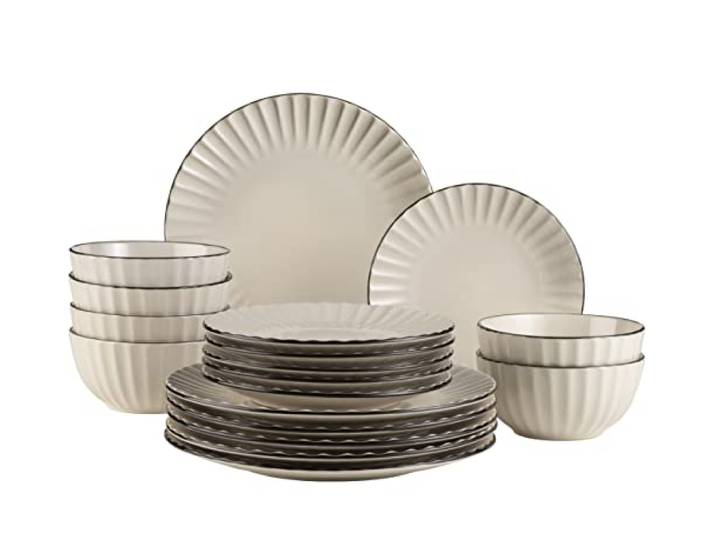 MÄSER 931967 Serie Osita Retro Tafelservice für 6 Personen mit Wellenform, 18-teiliges rundes Geschirrset mit Speiseteller, Dessertteller und Müslischale, Essgeschirr Set, Steinzeug, Cremeweiß