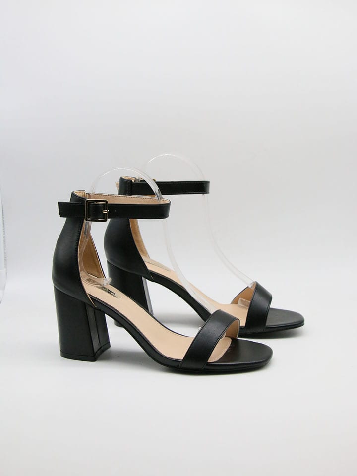 Bellucci Sandaletten in Schwarz - 40