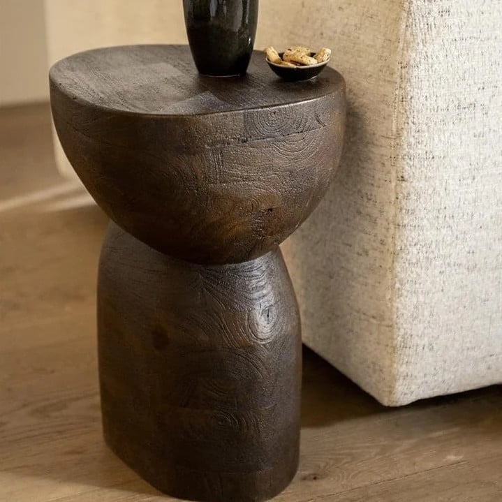 By Boo Bijzettafel Cobble van massief mangohout met live edge – Bruin