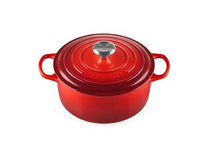 Le Creuset Signature Enamelled Cast Iron Round Casserole Dish With Lid\, 24 cm\, 4.2 Litre\, Cerise\, 21177240602430