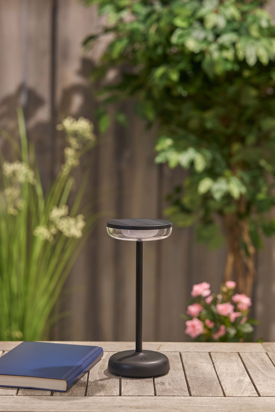 Northpoint LED zonne-energie cocktaillamp dimbare tafelverlichting zwart