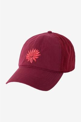 O'Neill s Trvlr Dad Hat in Fig, Nylon