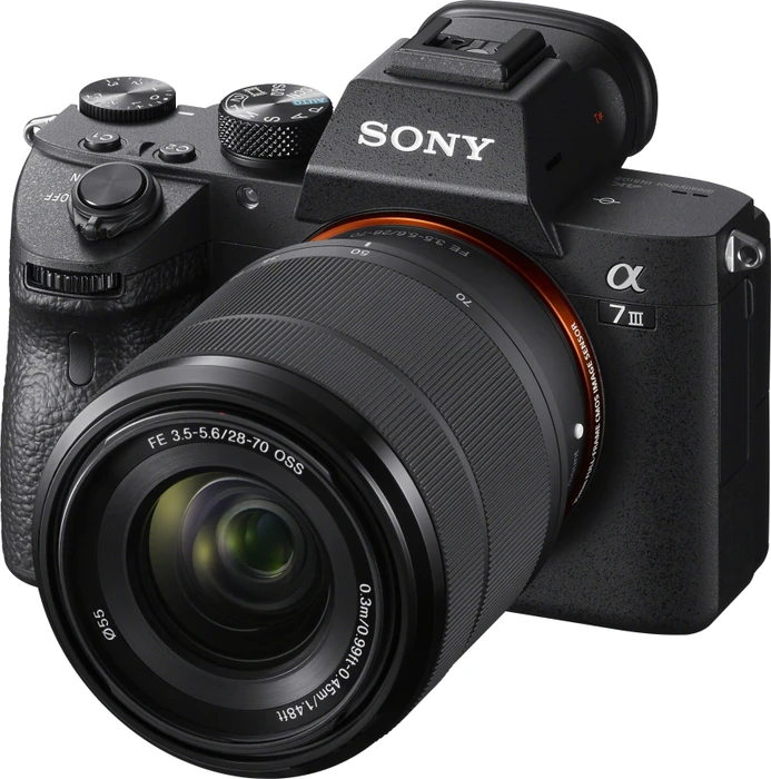 Sony Alpha A7 III + FE 28-70 mm F3,5-5,6 OSS II
