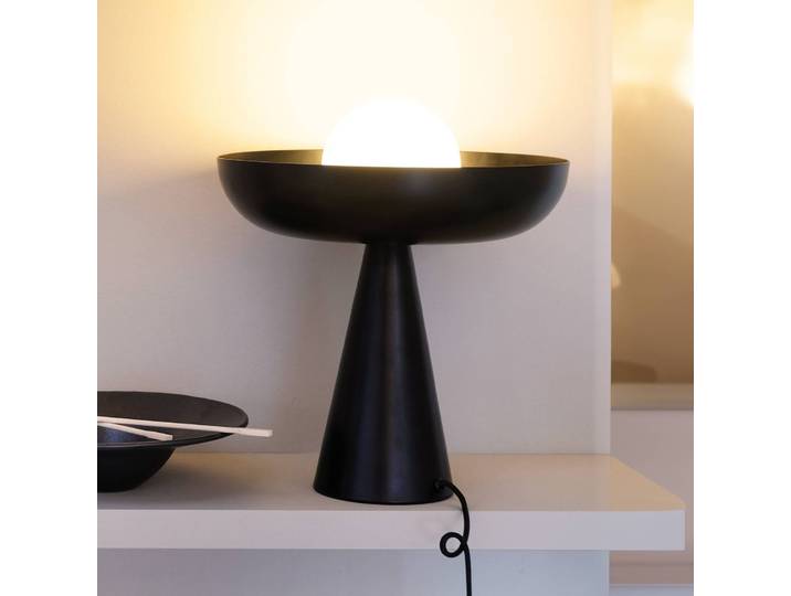 Dyberg Larsen Tischlampe Ava, schwarz, für Wohn- / Esszimmer, Metall, Design