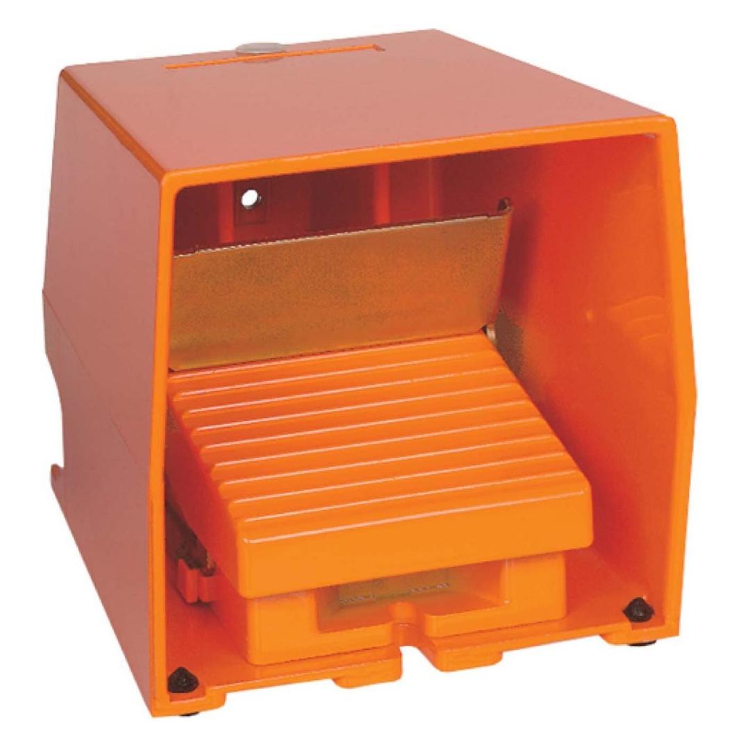 Schneider Electric Fussschalter 2Ö+2S orange einstufig (XPER511)