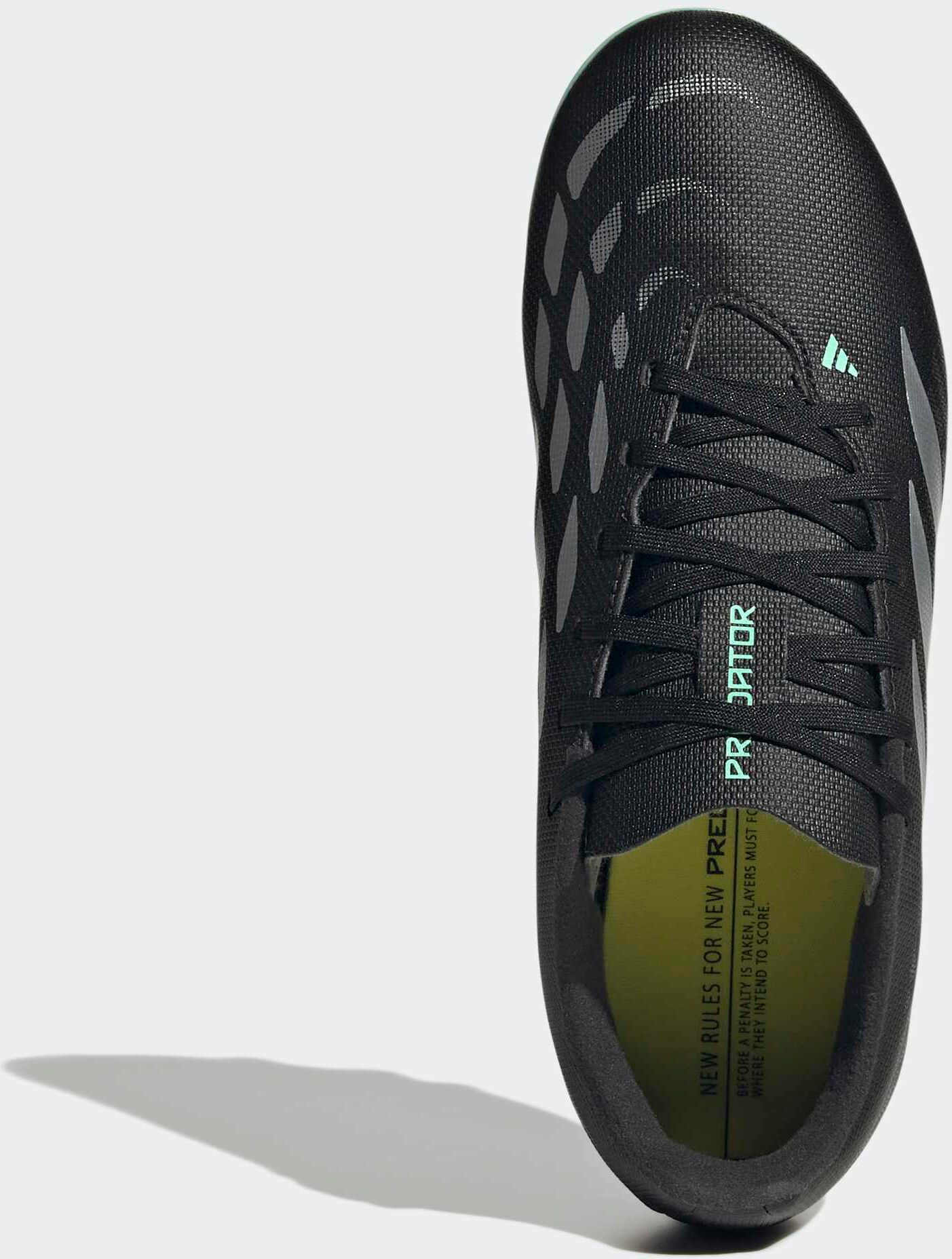 Fußballschuh ADIDAS PERFORMANCE "PREDATOR CLUB KIDS, FESTE BÖDEN/GEMISCHTE BÖDEN", Herren, Gr. 38,5, schwarz (core schwarz, silber metallic, pulse mint), Synthetik, Schuhe Fußballschuh, für viele verschiedene Böden geeignet