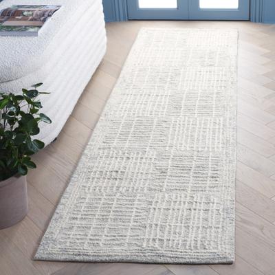 SAFAVIEH Handmade Abstract Yousra Checkered Wool Rug