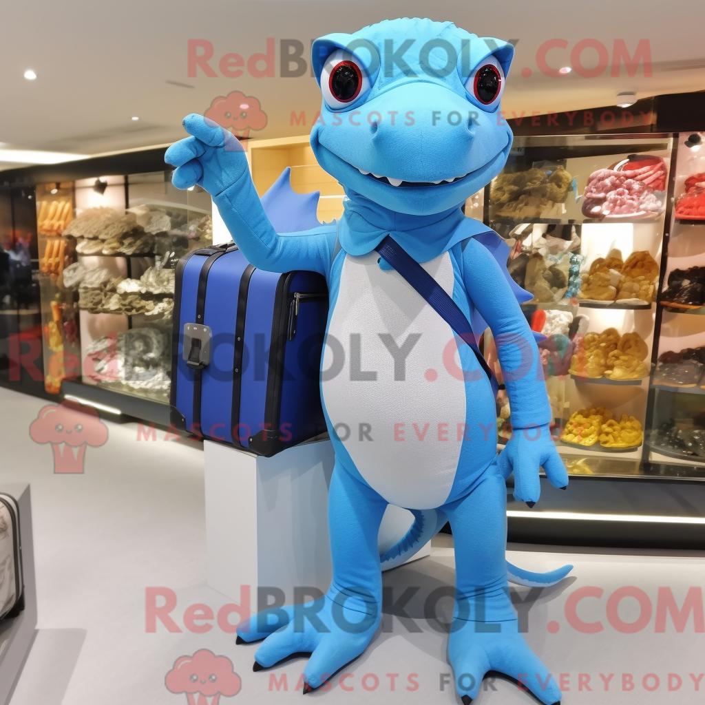 Maskottchen REDBROKOLY einer himmelblauen Eidechse mit Shorts und Aktentasche