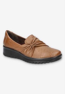 Women's Faith Flat by Easy Street in Tan (Size 8 1/2 M)