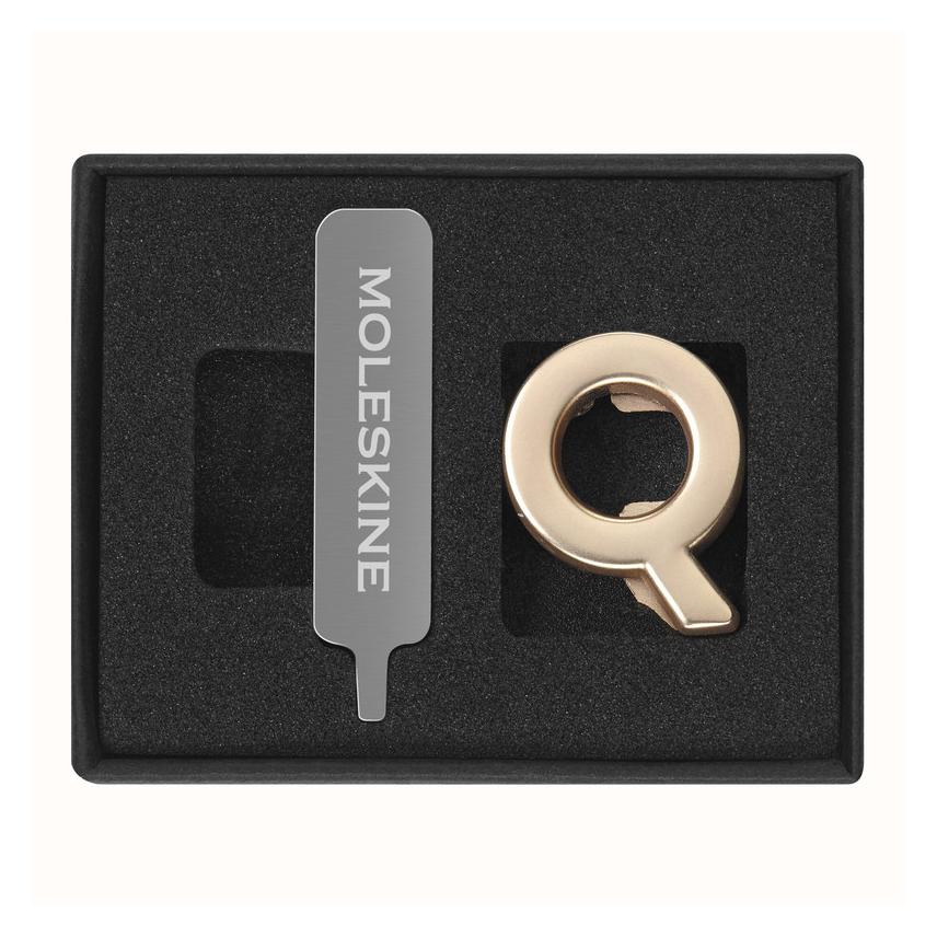 Moleskine Pin Buchstabe Q Gold (In Catalogue NOOS)