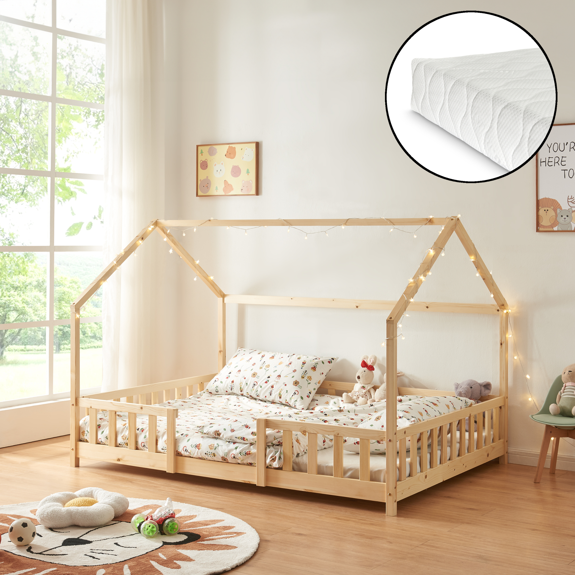 Kinderbett 'Sisimiut' in Haus-Optik mit Matratze und Rausfallschutz Kiefernholz 120 x 200 cm Holzfarben