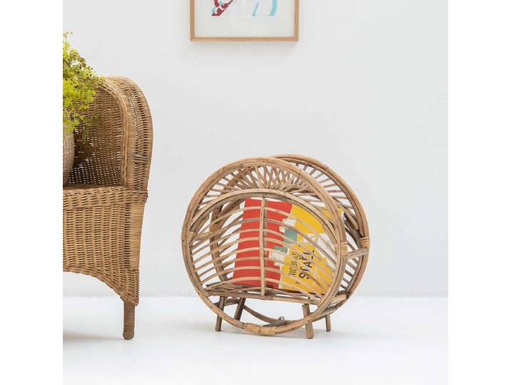 Porte-revues en rotin style vintage