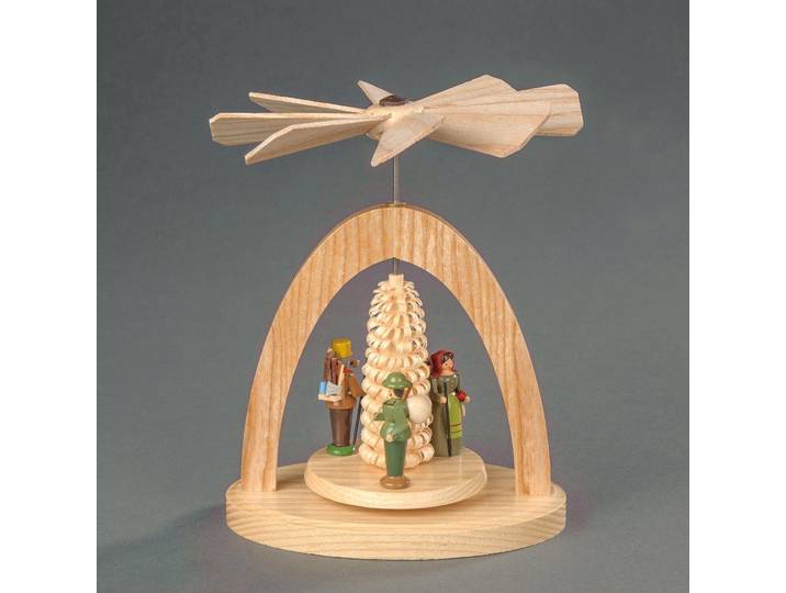 Weihnachtspyramide ALBIN PREISSLER Wärmespiel mit Förster, Reisigfrau und Waldarbeiter , beige (natur), B:11cm H:13cm T:7cm, Massivholz, Weihnachtspyramiden, Weihnachtspyramide, Handwerkskunst aus dem Erzgebirge, Weihnachtsdeko aus Holz