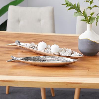 "CosmoLiving by Cosmopolitan Silver Aluminum Fish Tray (Set of 2) - S/2 24"", 17""W"