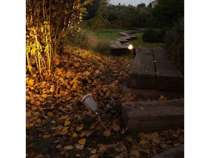 LEDS-C4 Robuster, schwenkbarer Außenstrahler Helio grau, alu / grau / zink, Aluminium, Wandstrahler