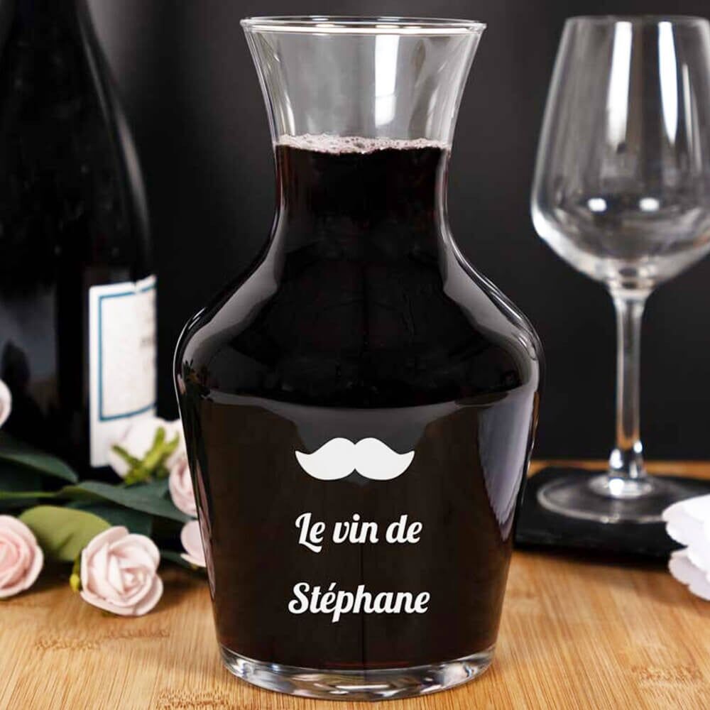 Ocadeau Grande carafe en verre gravée