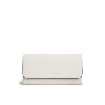 Geldbörse TOMMY HILFIGER "TH MODERN LRG FLAP WALLET", Damen, weiß (creme), Lederimitat, unifarben, Kleinlederwaren, Damen Geldbeutel, Portemonnaie mit Logo-Schriftzug