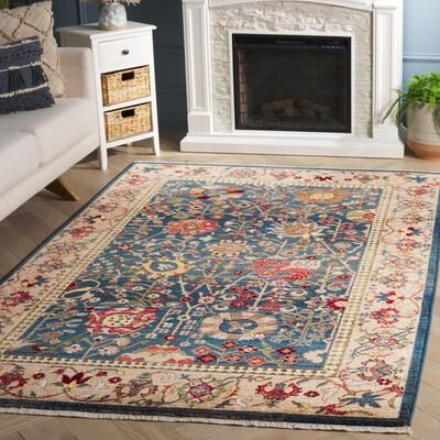 SAFAVIEH Kashan Yahavit Oriental Rug with Fringe