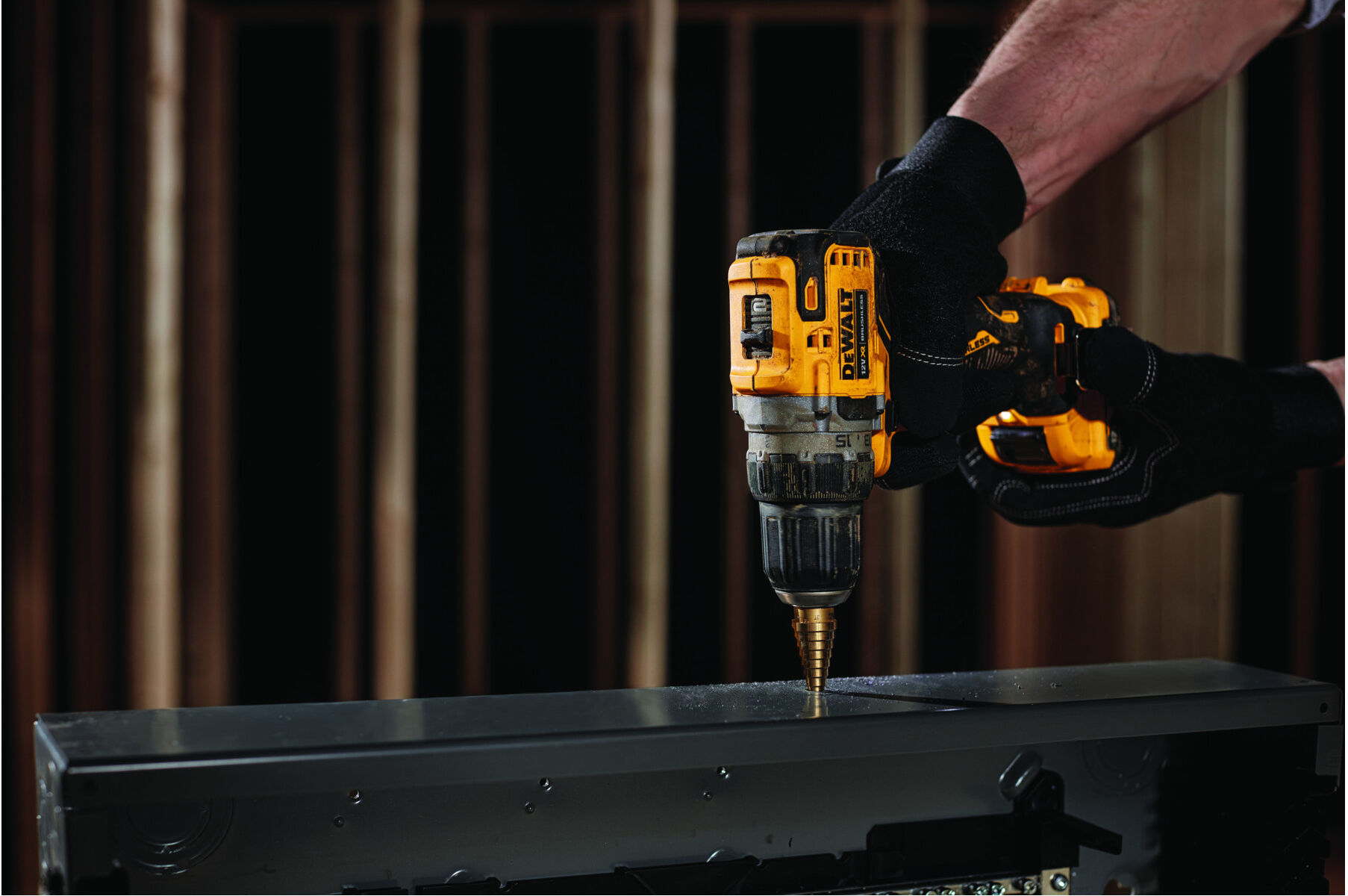 DEWALT Carbide Säbelsägeblatt für Metall 230 mm 8TPI (DT20435-QZ)