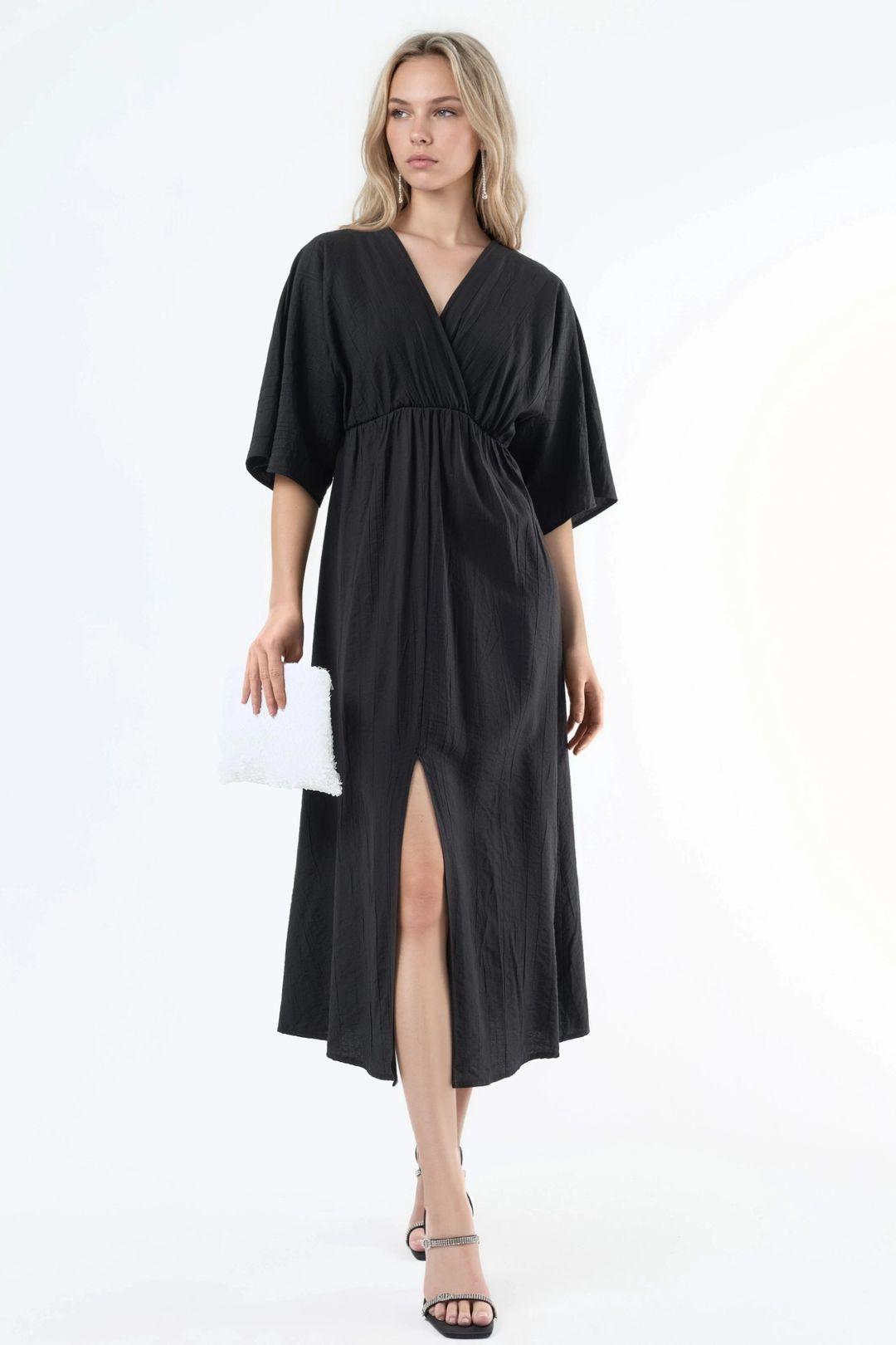 V-Ausschnitt Midikleid mit Wickeloptik und drei Viertelärmeln