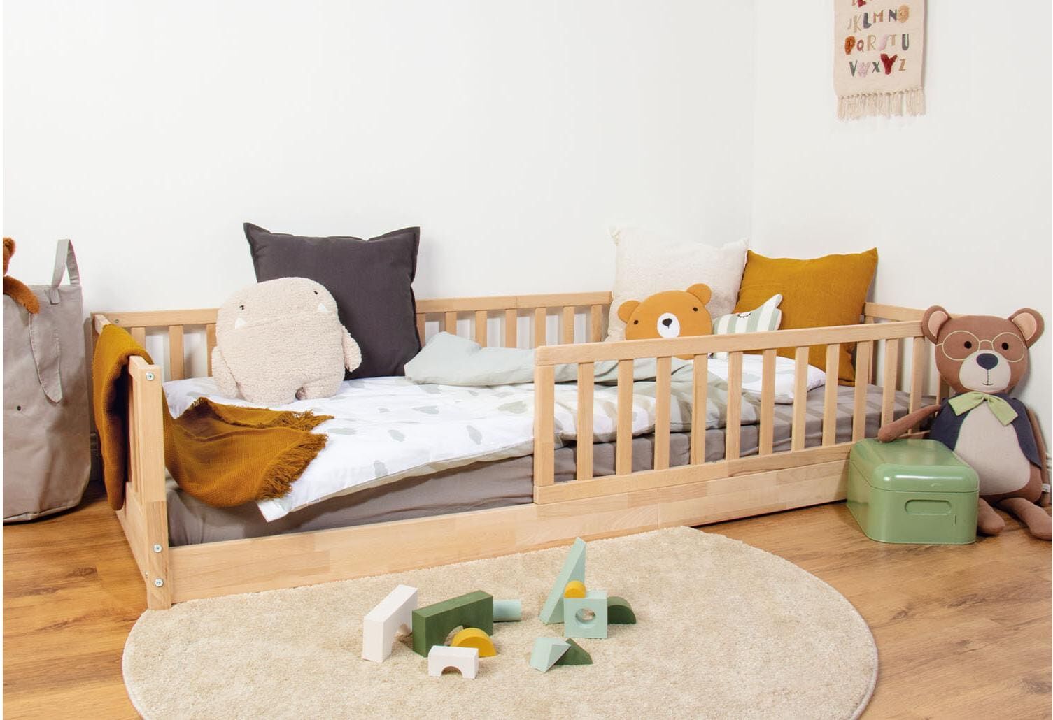 Kinderbett PINOLINO "Evi, 90 x 200 cm", Baby, Gr. Liegefläche Länge B: 200cm x 90cm, Höhe Bett: 44cm, beige (nature), Betten Kinderbett nature Liegefläche Länge B: 200cm x 90cm, Höhe Bett: 44cm