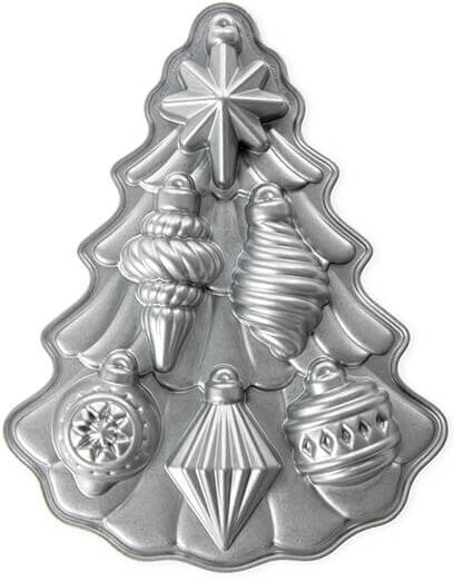 Nordic Ware Vintage Ornament Cakelet Bundt Pan